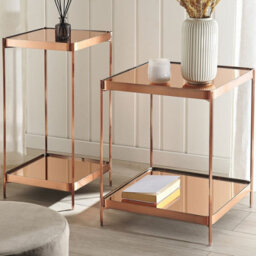 Beliani Copper-Toned Tempered Glass Side Table With Shelf, Durable Iron Legs, 29 X 29 X 60 Cm - thumbnail 2