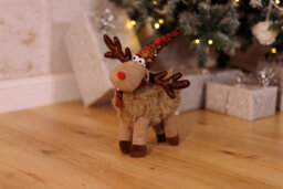 Christmas Reindeer Decoration Festive Sequinned Ornament Xmas Décor 41Cm Plush Soft - thumbnail 3