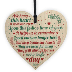 Red Ocean Wooden Heart Christmas Tree Memorial Decoration For Mum Nan Dad Grandad Plaque Gift - thumbnail 1