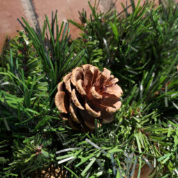 Samuel Alexander 90Cm Deluxe Princess Green Christmas Garland Swag With Pinecones - thumbnail 4