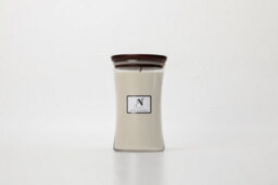 Aroma Naturals Candle 607G Vanilla Coconut Shea Butter Wax 70H Burn Time - thumbnail 2