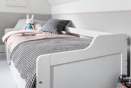 Nöa & Nani Noa & Nani Day Bed With Pull Out Drawers And Shelves In Classic White Eva - thumbnail 2