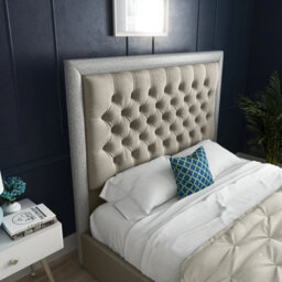 Ds Living Cheltenham Glitter And Plush Velvet Upholstered Small Double Bed Frame 4Ft - thumbnail 2