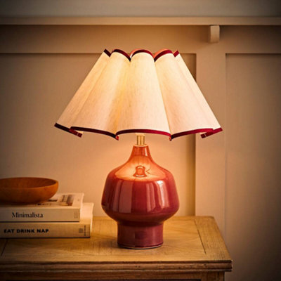 Valuelights Jamie Burgundy Glazed Ceramic Table Lamp With Scallop Trim Shade And Bulb - image 1