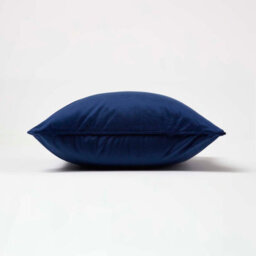 Homescapes Navy Filled Velvet Cushion With Piped Edge 46 X 46 Cm - thumbnail 4
