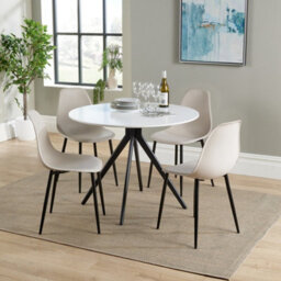 Core Products Aspen White 100Cm Round Dining Table With 4 Calico Plastic Curve Design Chairs