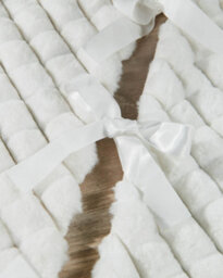 Werchristmas White Faux Fur Diamond Tree Skirt 122 Cm - thumbnail 5