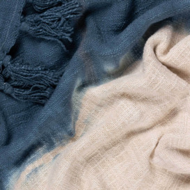 Blue Ombre Throw Blanket 100% Cotton - Barker & Stonehouse - thumbnail 3