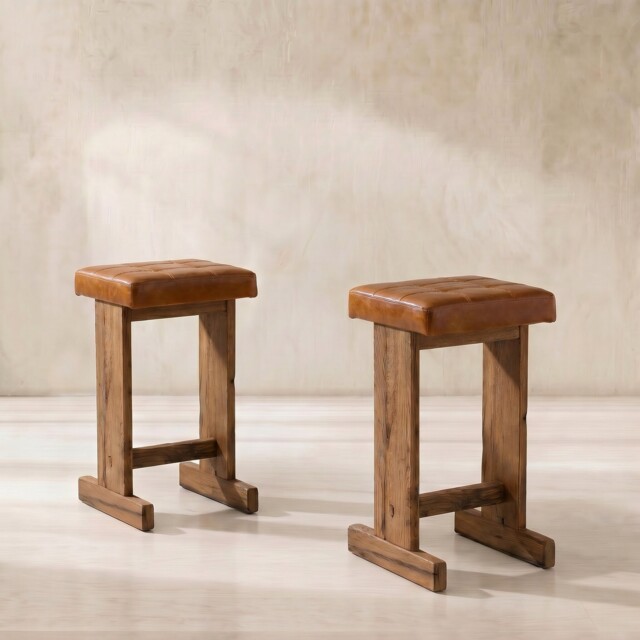 Caledon Bar Bar Stool - Leather L05 41X40X77Cm, Brown Oak - Barker & Stonehouse - image 1