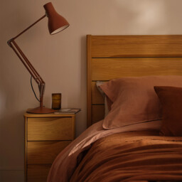 Ercol Rimini Compact Bedside Cabinet, Neutral Oak - Barker & Stonehouse - thumbnail 2
