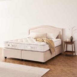 Vispring Regal Superb 150X200Cm Mattress, White - Barker & Stonehouse - thumbnail 2