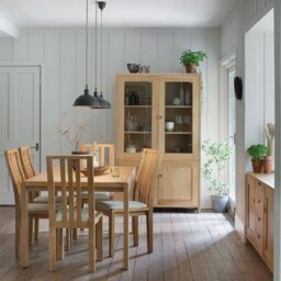Ercol Bosco Display Cabinet, Neutral Oak - Barker & Stonehouse - thumbnail 2