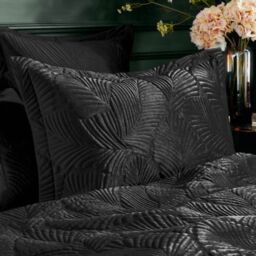 "Paoletti Palmeria Quilted Pillowcase -Black " - thumbnail 1