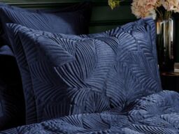"Paoletti Palmeria Quilted Pillowcase -Black " - thumbnail 2