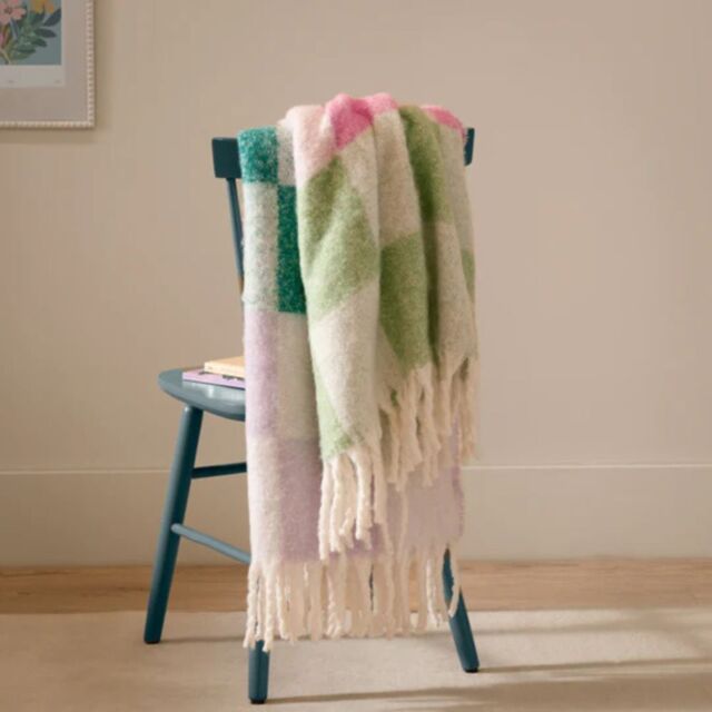 Furn Maisie 130 x 180cm Throw Polyester-Aqua - image 1