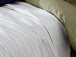 Yard Waffle Textured 100% Cotton Bedspread 140x220cm in Dusk Blue - thumbnail 2
