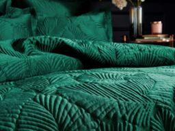 Paoletti Palmeria  Duvet Set with Embroidered Quilted Design-Emerald-SuperKing - thumbnail 3