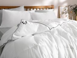 Panda The Cloud Bamboo Summer Duvet 4.5 TOG-SuperKing - thumbnail 3