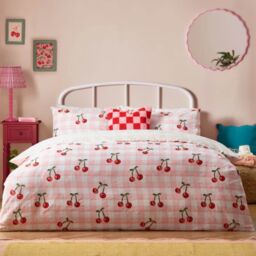 Heya Home Cherry Gingham Reversible Duvet Cover Set Red Polycotton-Double - thumbnail 1