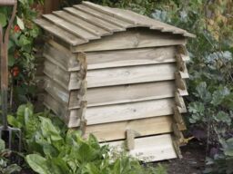 Rowlinson Beehive Composter in Natural Timber - thumbnail 2