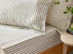 Yard Hebden Striped Fitted Bed Sheet 100% Cotton-Kingsize-Natural - thumbnail 5