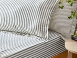 Yard Hebden Striped Fitted Bed Sheet 100% Cotton-Kingsize-Natural - thumbnail 3
