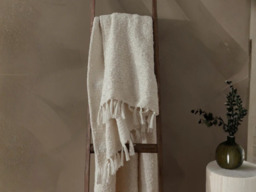 Yard Candar Textured Boucle Throw 130x170cm-Ecru - thumbnail 2