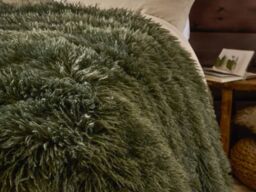 Furn Rowan 130 x 175cm Faux Fur Throw Polyester-Khaki - thumbnail 2