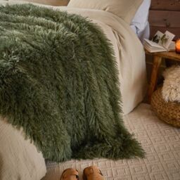 Furn Rowan 130 x 175cm Faux Fur Throw Polyester-Khaki - thumbnail 1