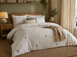 Wylder Ramble Bees Duvet Cover Set Natural-King - thumbnail 3