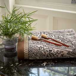 Bedeck of Belfast Umma Hand Towel, Charcoal/Linen - thumbnail 2