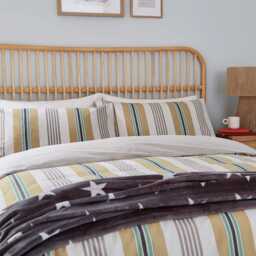 Helena Springfield Long Island Star Cushion 45cm x 45cm, Green - thumbnail 2