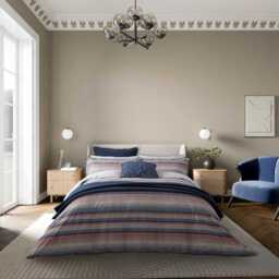 Bedeck of Belfast Stafford Super Kingsize Duvet Cover Set, Navy & Red - thumbnail 2
