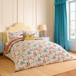 Sanderson Madagascar Double Duvet Cover Set, Berry - thumbnail 2