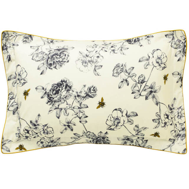 Joules Bedding, Imogen Oxford Pillowcase, Cream - image 1