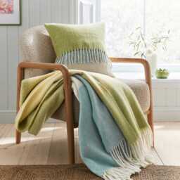 Land & Shore Landscape Woven Throw, Green - thumbnail 2