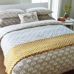 Scion Bedding, Snowdrop Throw, Zig Zag - thumbnail 2