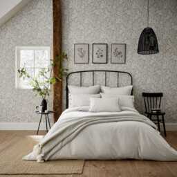 William Morris Pure Linen Cotton Super Kingsize Duvet Cover, Silver - thumbnail 2