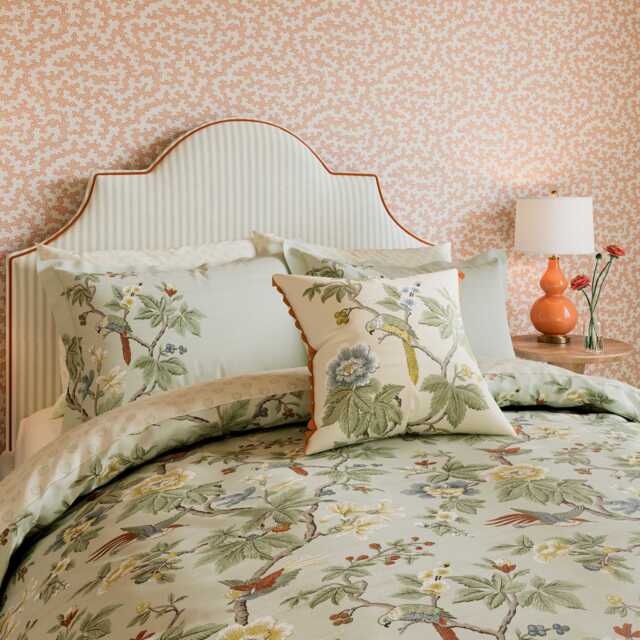Sanderson x National Trust Lophura Single Duvet Cover Set, English Grey - image 1