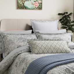 Bedeck of Belfast Clarence/Elena Cushion 70cm x 40cm, Silver/Green - thumbnail 2