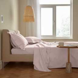 By Bedeck 500 Thread Count Plain Dye Kingsize Flat Sheet, Pink - thumbnail 2