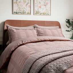 Bedeck of Belfast Stonewashed Cotton Throw, Pink - thumbnail 2