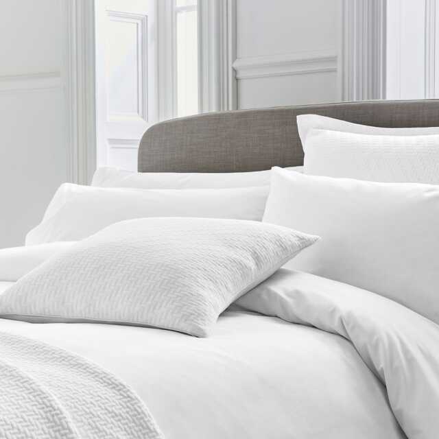 Bedeck of Belfast Fine Linens Andaz Double Duvet Cover, White