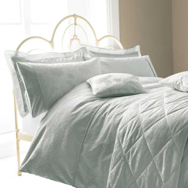 Sanderson Bedding Ashbee Quilted Throw Kingsize, Pale Blue