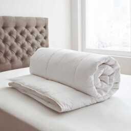 Bedeck of Belfast Goose Feather & Down Single Duvet 10.5 Tog - thumbnail 1