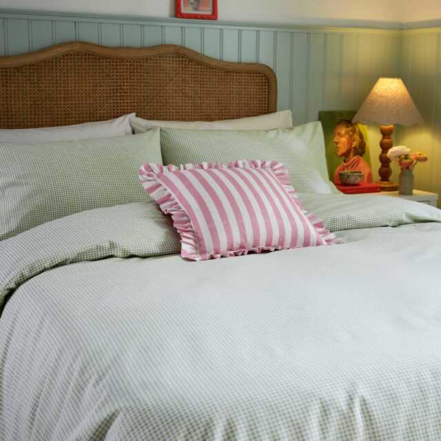 Helena Springfield Secret Garden Gingham Print Kingsize Duvet Cover SET, Green - image 1