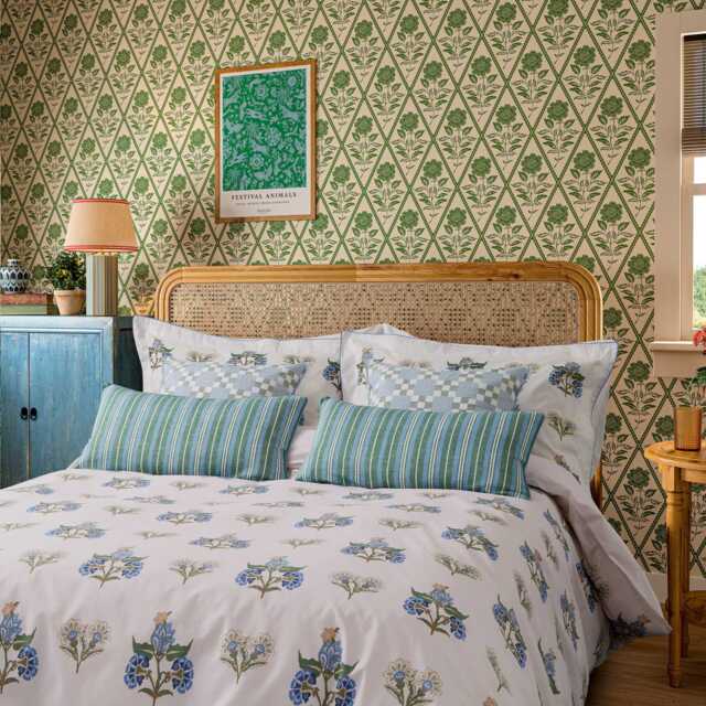 Joules Chintz Floral Single Duvet Cover Set, Blue & Creme - image 1