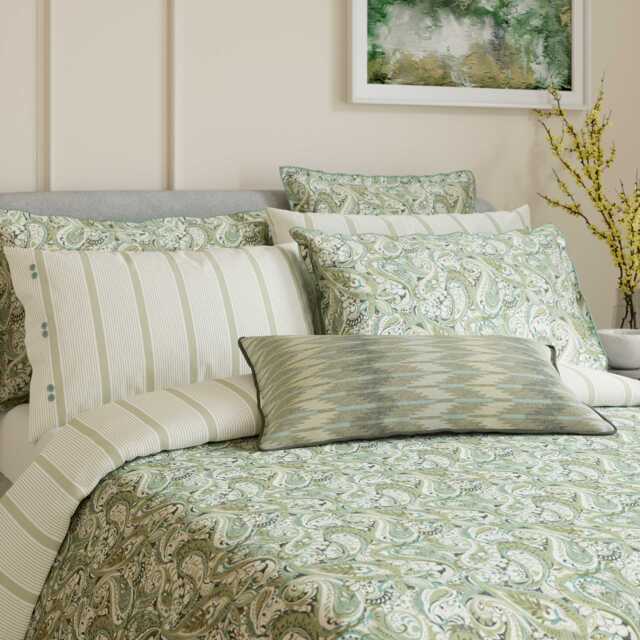 Bedeck of Belfast Alessie Super Kingsize Duvet Cover Set, Green - image 1