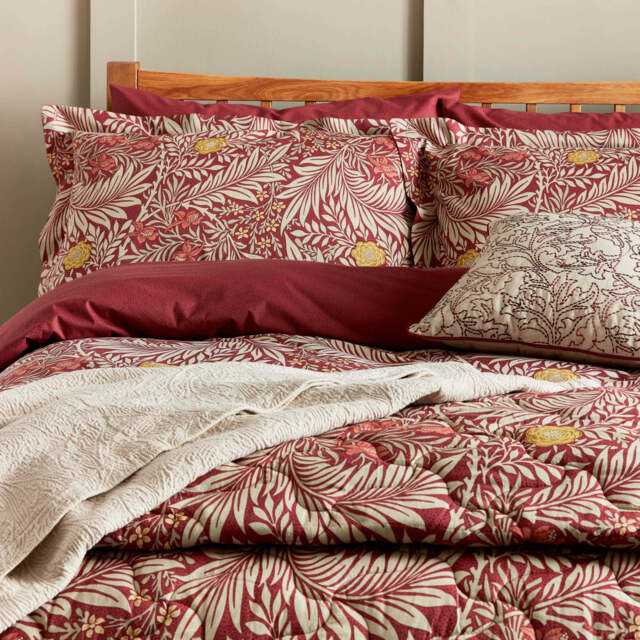 William Morris Larkspur Double Duvet Cover Set, Crimson Red - image 1