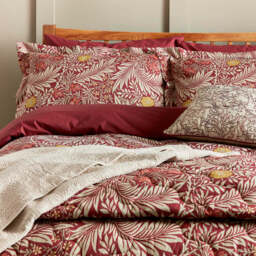William Morris Larkspur Double Duvet Cover Set, Crimson Red